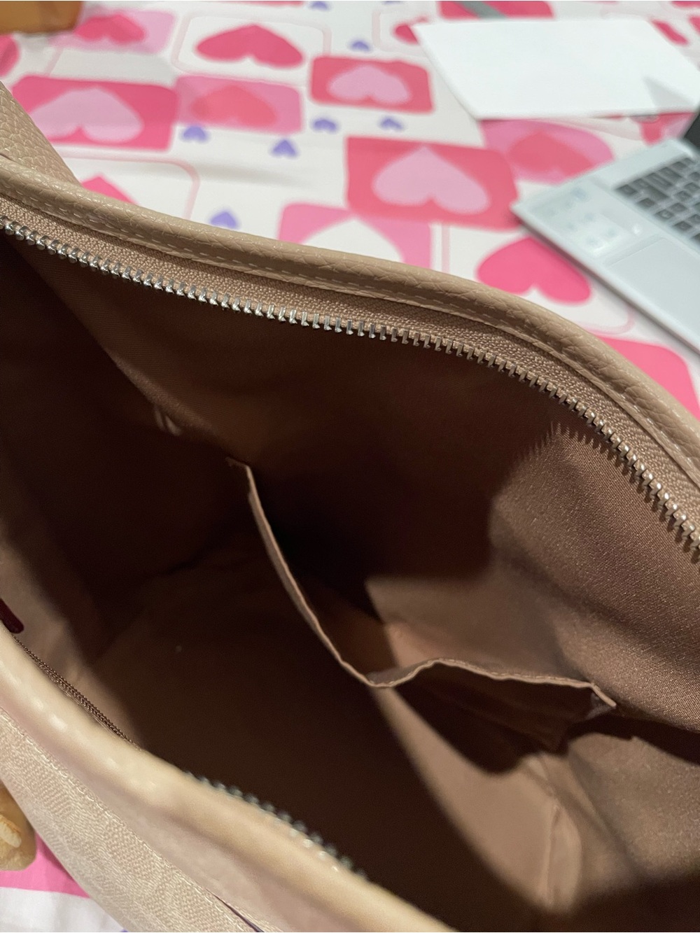 Coach Jude Duffle Bag In Signature Canvas (slightly used) 

MOTHERS DAY DEAL!! - Picture 4 of 7